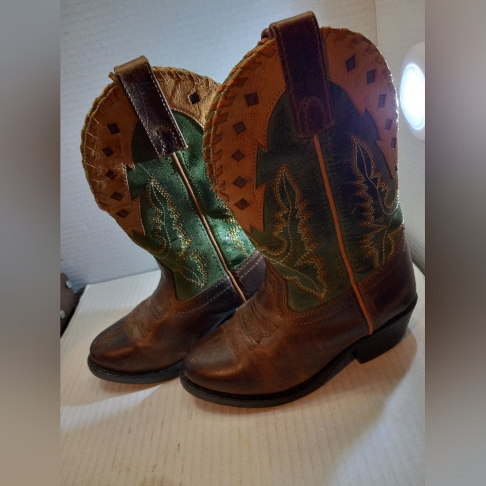 Smoky Mountain Embroidered Rugged Kids Leather Cowboy Western Boots Trail Rodeo